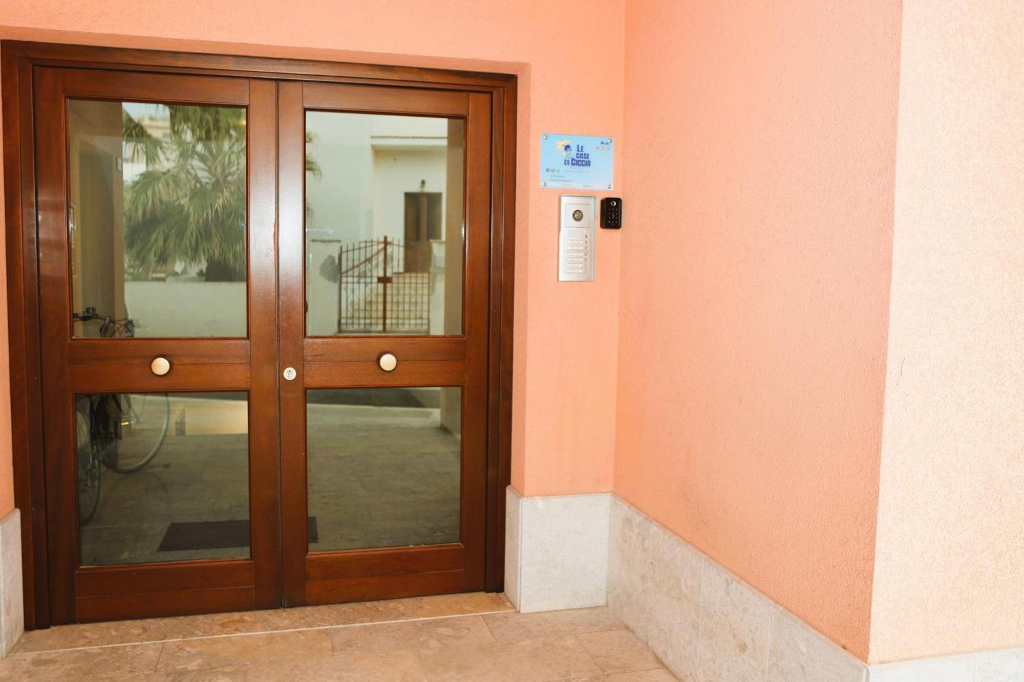 Le Case Di Ciccio - Casa Girasole Apartment Pantelleria Exterior photo